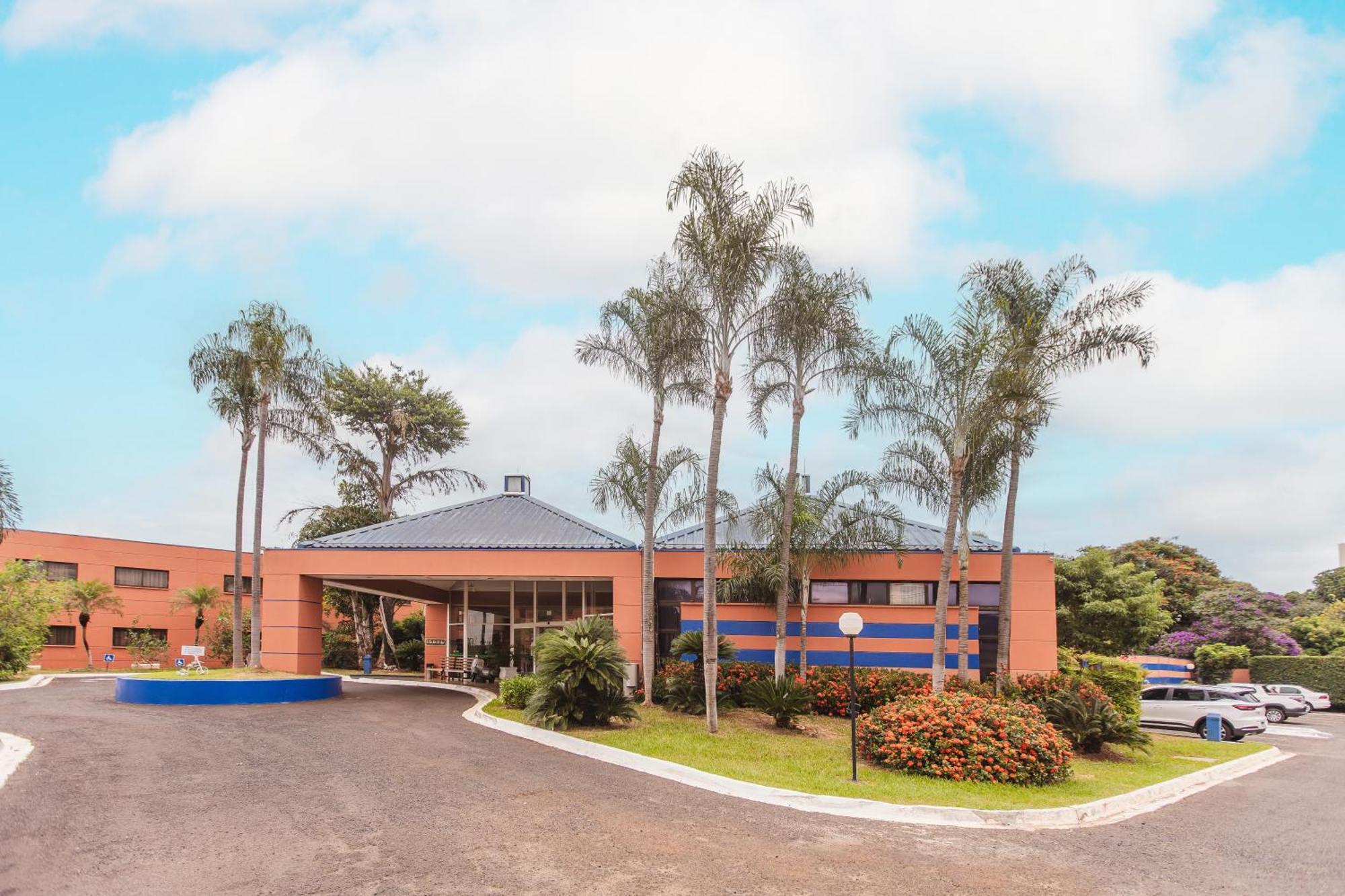 Hotel Golden Park Ribeirão Preto Exterior foto